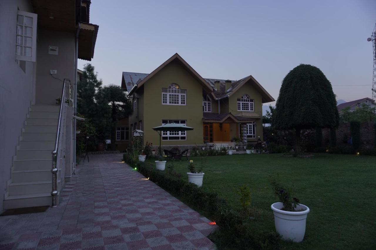 Farsal Villa Srīnagar 외부 사진